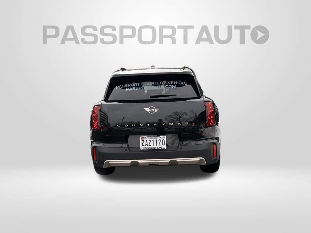 Used 2025 MINI Cooper Countryman S w/ Comfort Package Max image 8