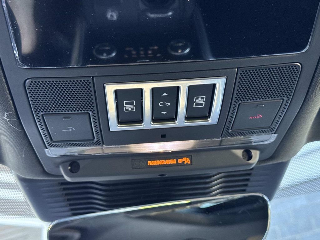 New 2026 Land Rover Discovery S AWD/4WD image 23