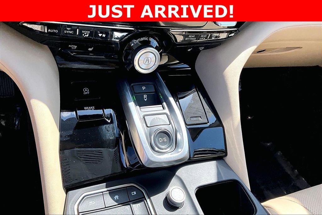 Used 2023 Acura MDX SH-AWD w/ Technology Package image 28