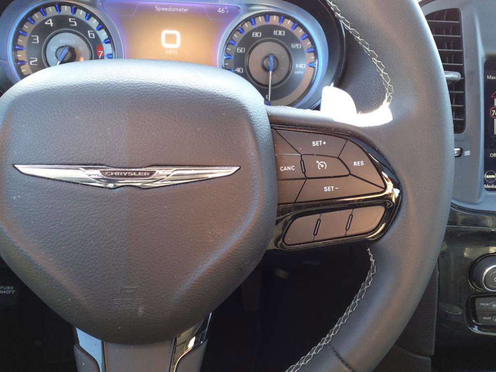Used 2023 Chrysler 300 S image 21