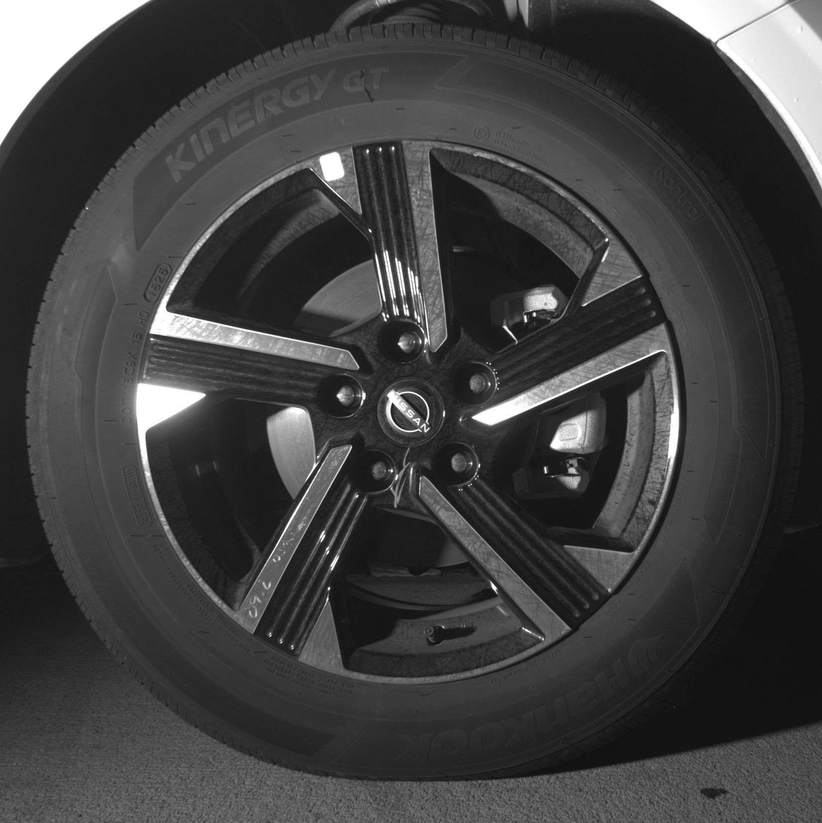 Used 2025 Nissan Sentra SV image 13