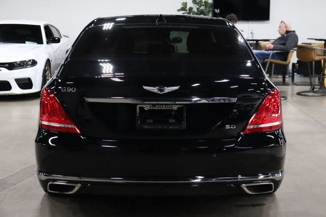 Used 2017 Genesis G90 5.0 Ultimate image 4