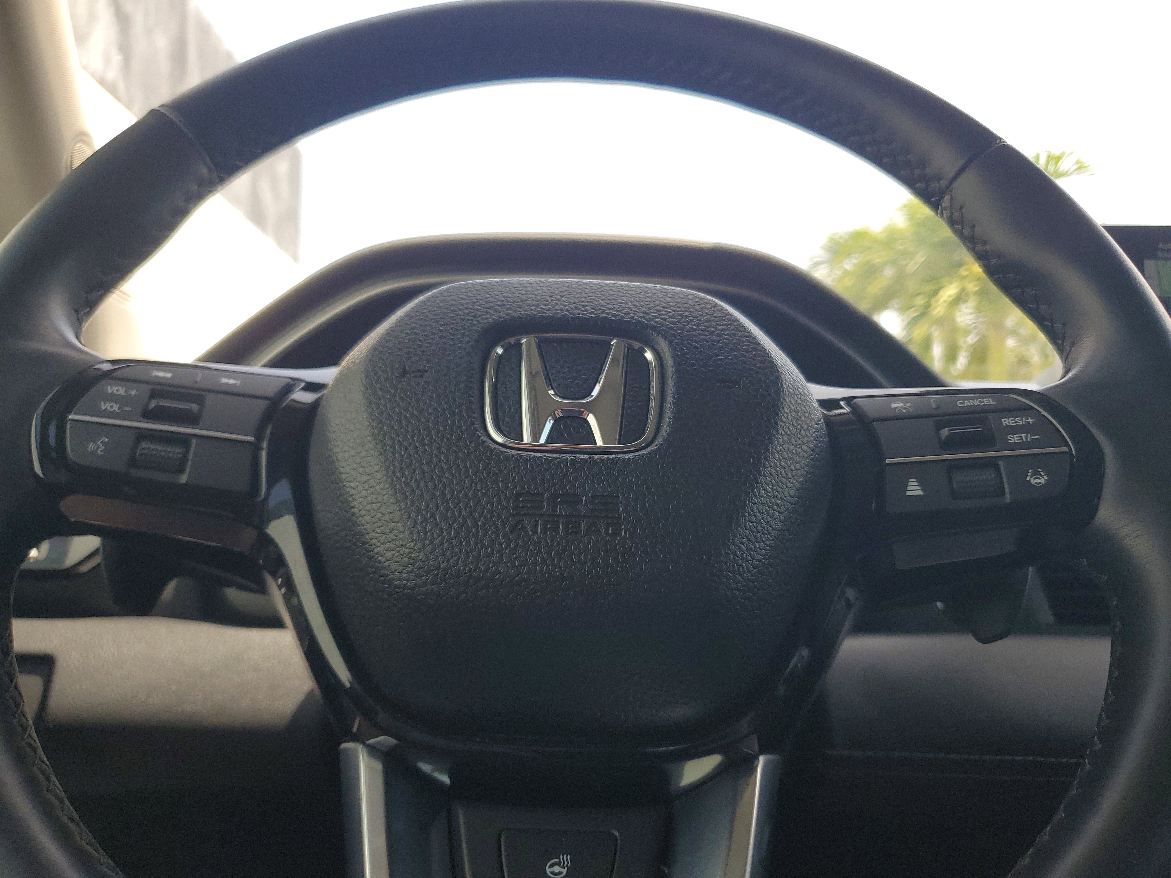 Used 2024 Honda Pilot Elite image 25