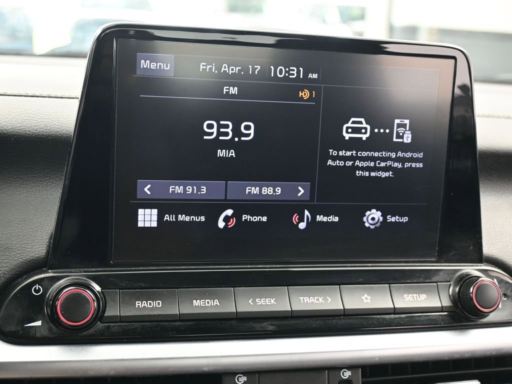 Used 2022 Kia Forte LXS image 18