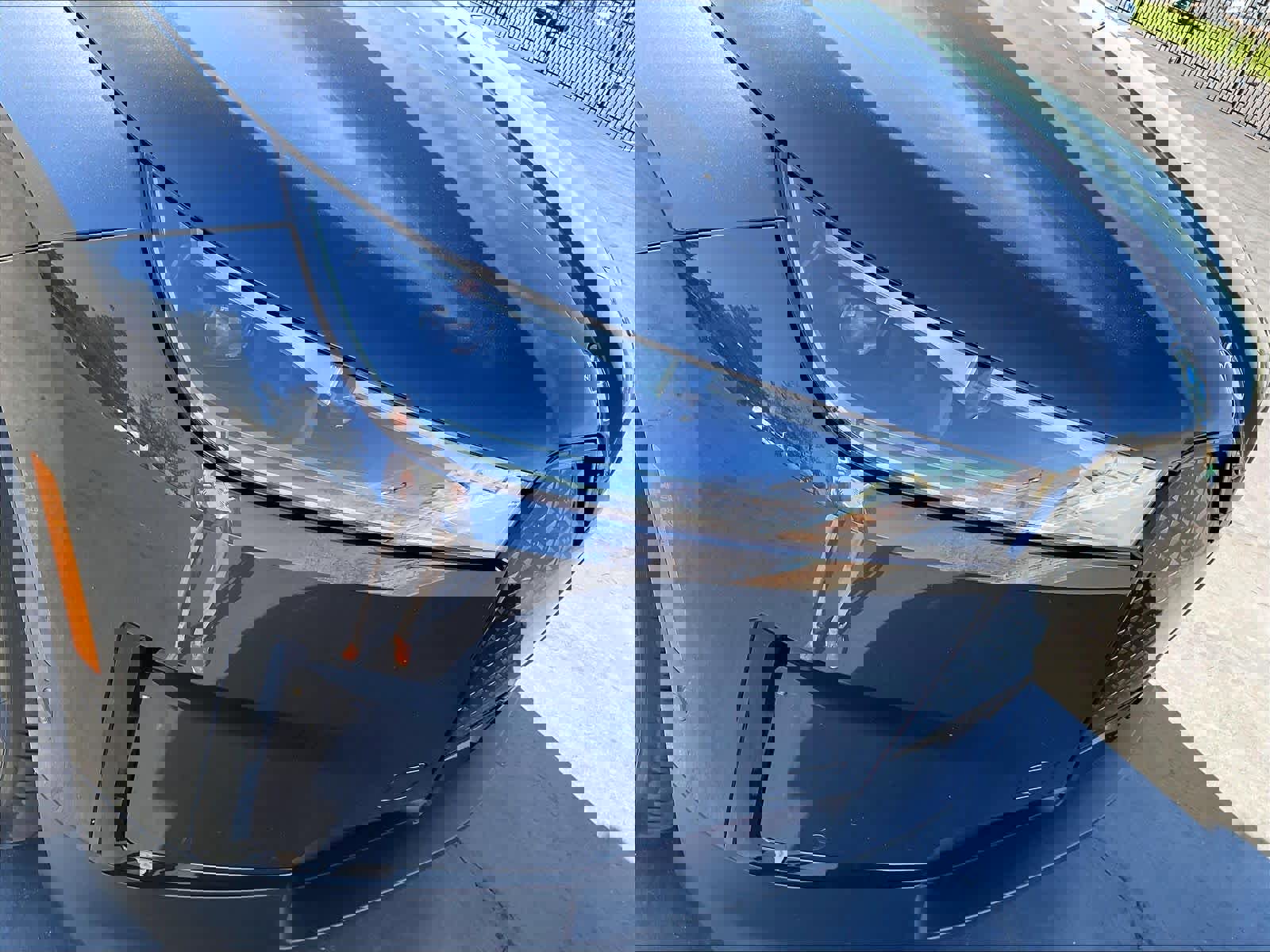 Used 2025 BMW iX xDrive50 w/ Convenience Package image 29