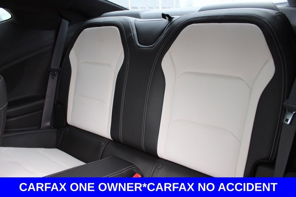 Used 2016 Chevrolet Camaro SS image 16