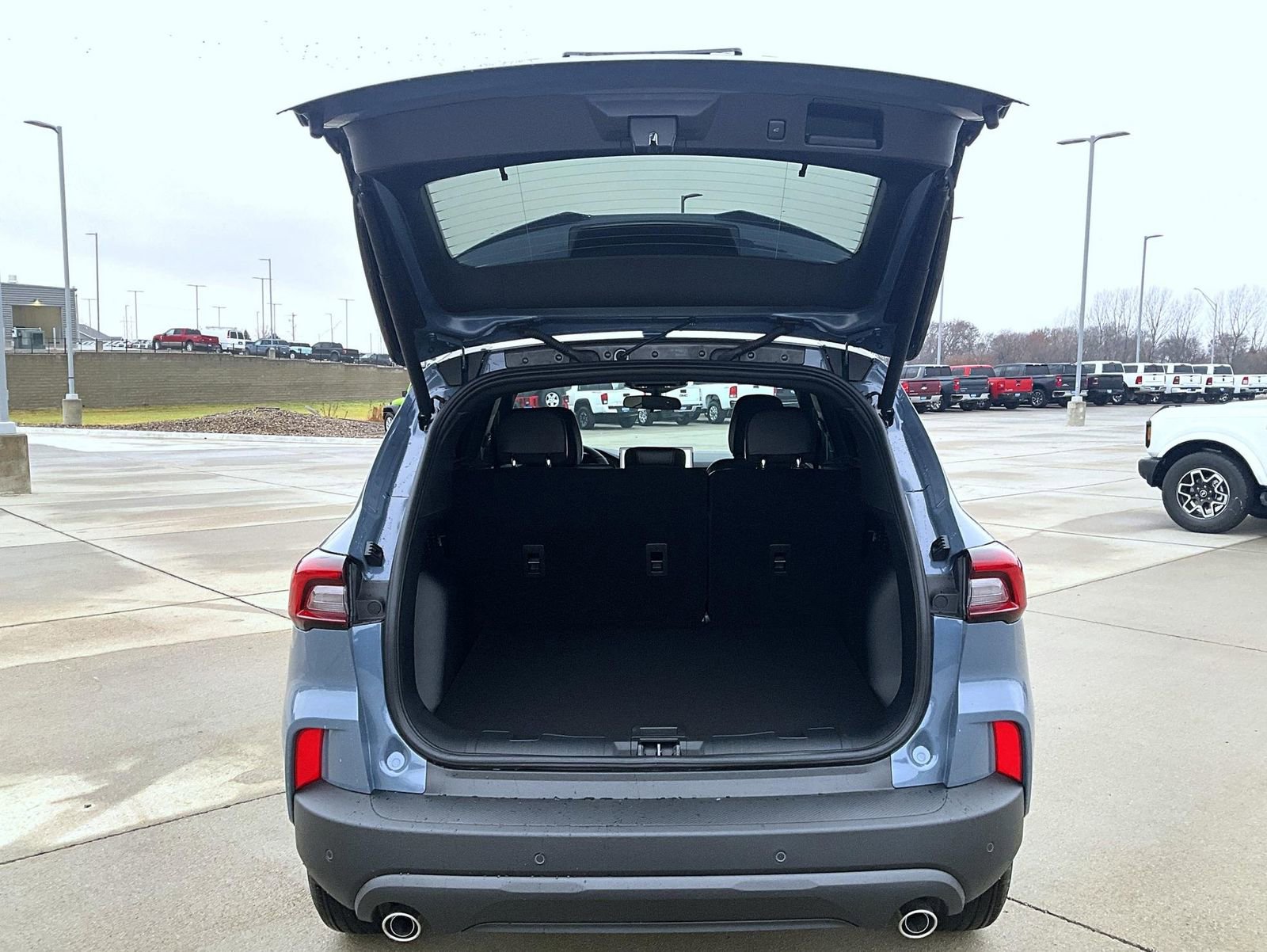 New 2026 Ford Escape ST-Line w/ Tech Pack #1 image 13