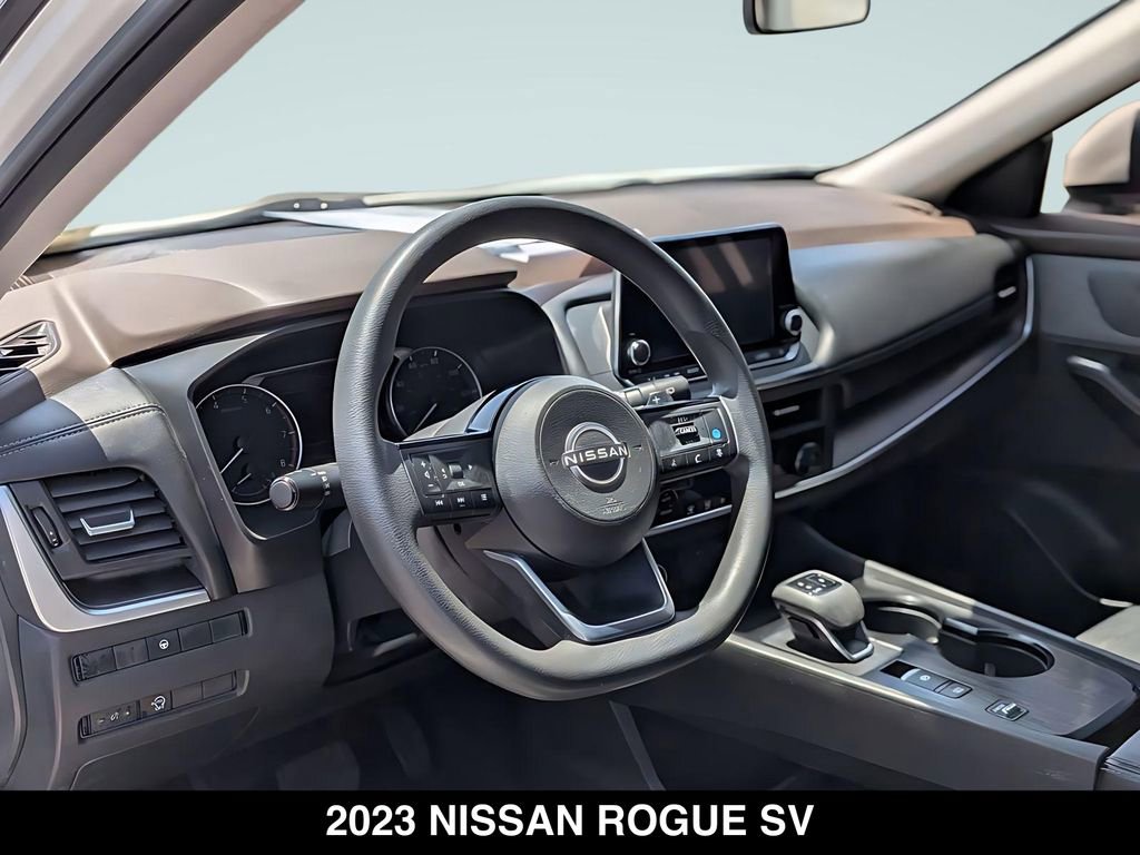 Used 2023 Nissan Rogue SV FWD image 13