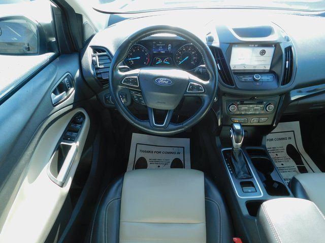 Used 2019 Ford Escape SEL image 13