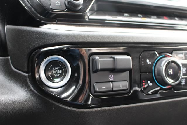 Used 2023 Chevrolet Silverado 1500 RST image 29