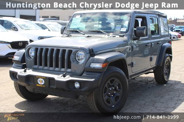 Used 2023 Jeep Wrangler Sport image 9