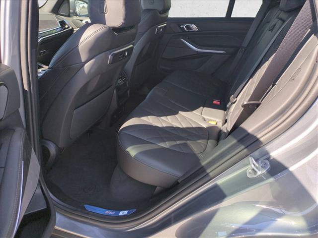 New 2026 BMW X5 xDrive40i w/ Premium Package AWD/4WD image 16