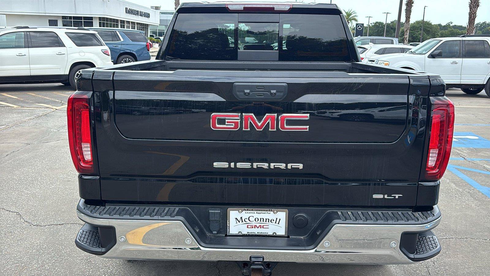 Certified 2024 GMC Sierra 1500 SLT w/ SLT Convenience Package AWD/4WD image 6