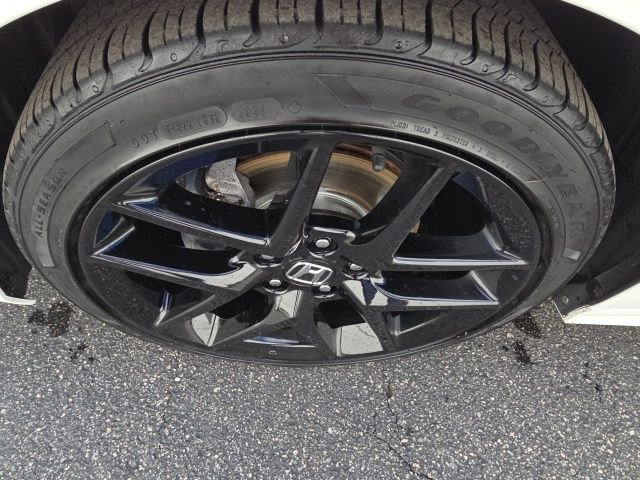 Used 2025 Honda Civic Sport image 24