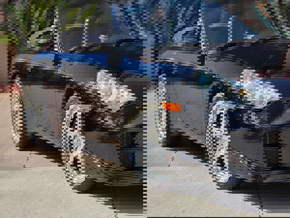 Used 2004 Porsche 911 Carrera image 4