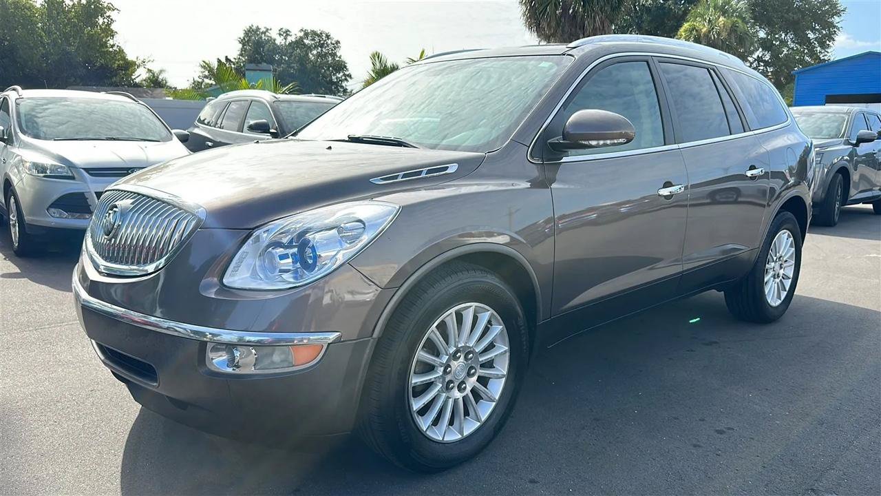 Used 2011 Buick Enclave CXL AWD/4WD image 13