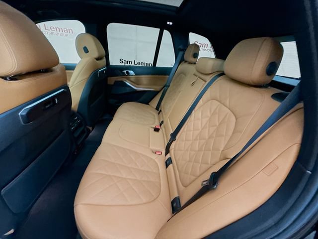 Used 2024 BMW X5 xDrive40i w/ Premium Package AWD/4WD image 25