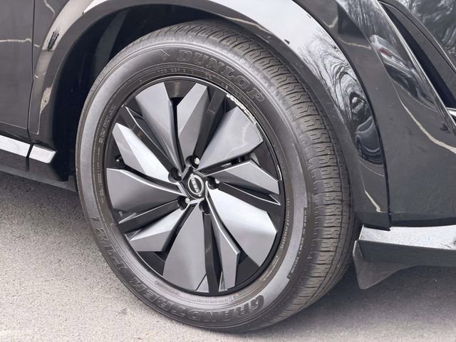 Used 2023 Nissan Ariya AWD image 7