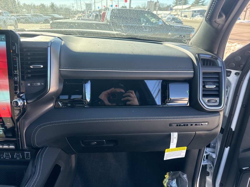 New 2026 RAM 2500 Limited image 32