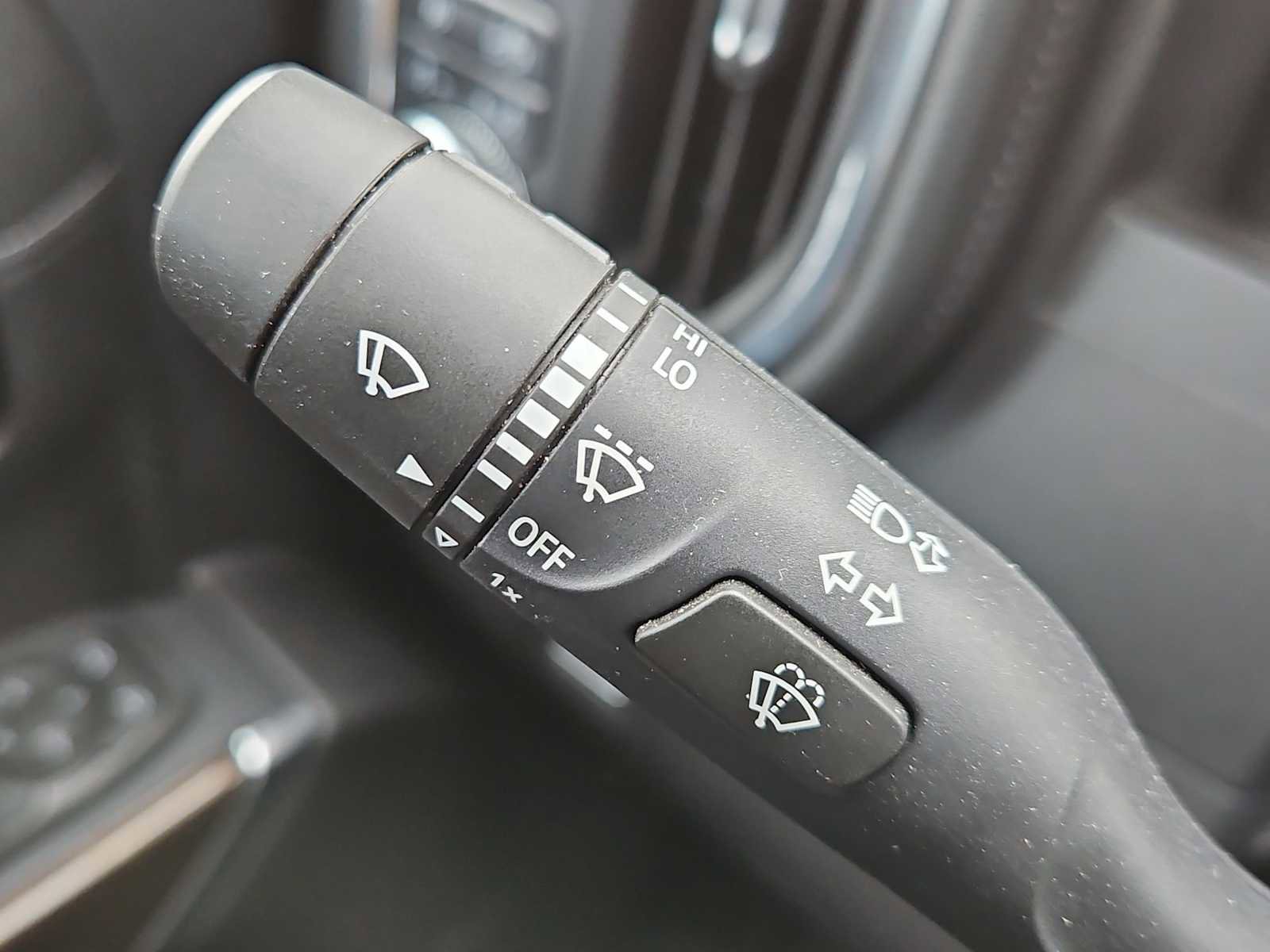 Used 2021 GMC Sierra 1500 Elevation image 22