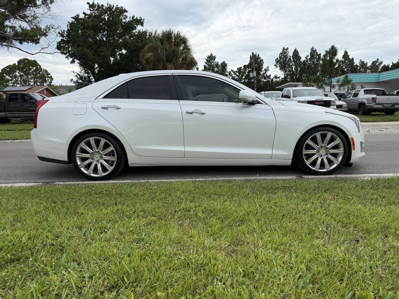 Used 2015 Cadillac ATS Premium w/ Cold Weather Package RWD image 8