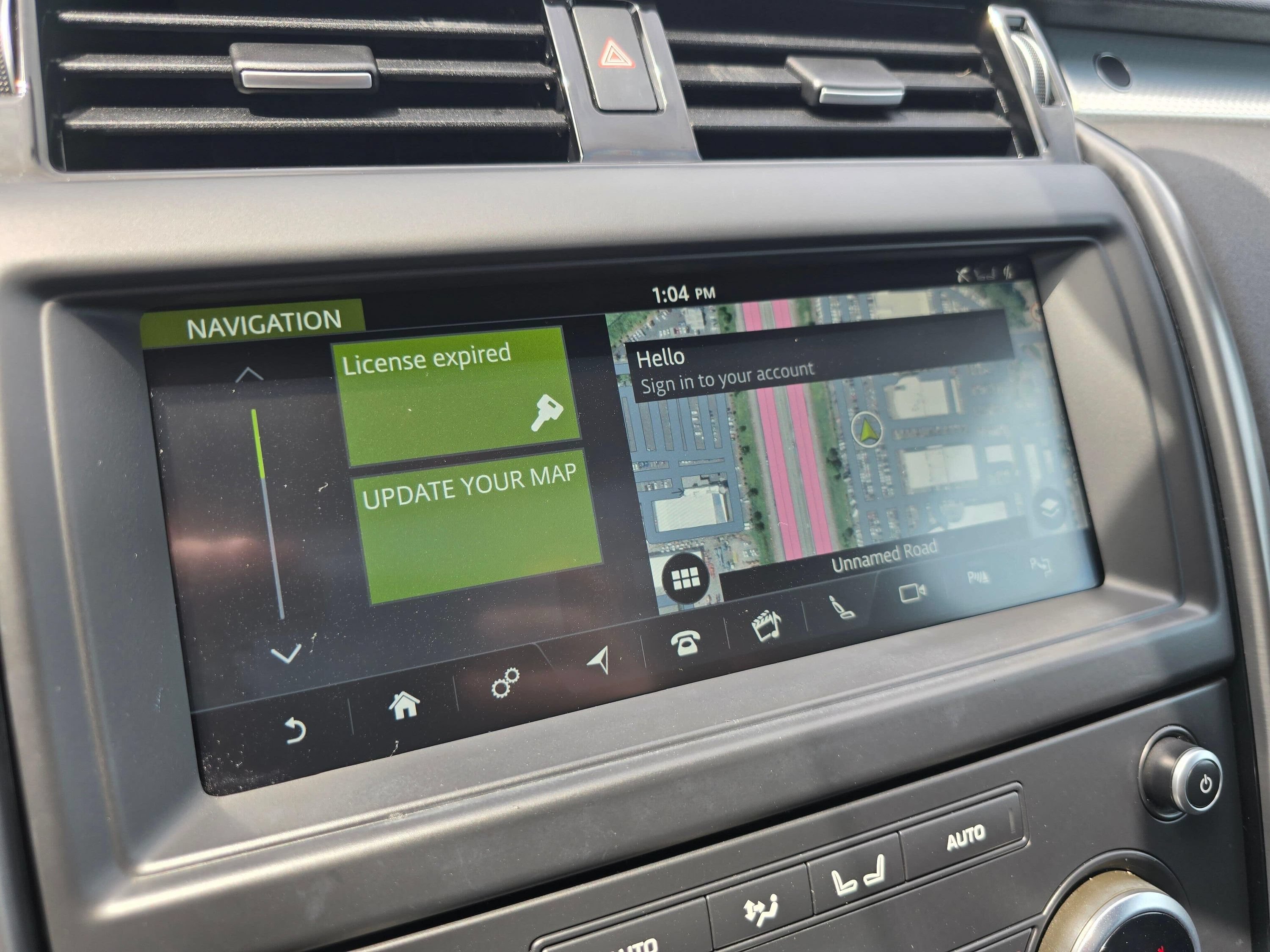Used 2020 Land Rover Discovery Landmark AWD/4WD image 35