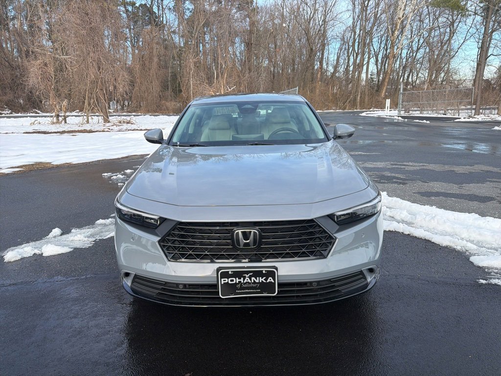 Used 2025 Honda Accord EX-L image 2