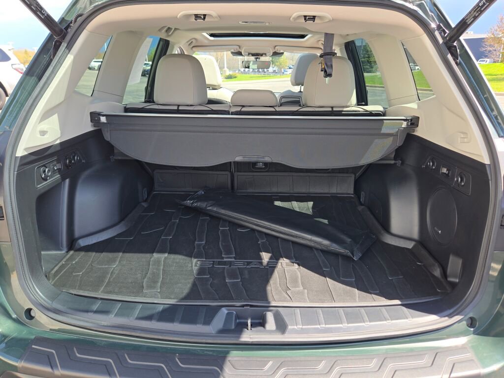 Certified 2023 Subaru Forester Limited AWD/4WD image 14
