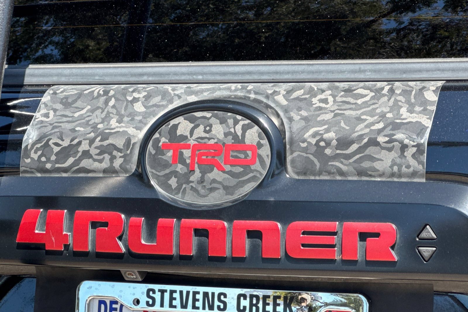 Used 2021 Toyota 4Runner TRD Off-Road Premium w/ Moonroof Package AWD/4WD image 26