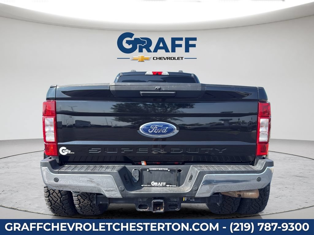 Used 2022 Ford F350 XLT w/ XLT Premium Package AWD/4WD image 6