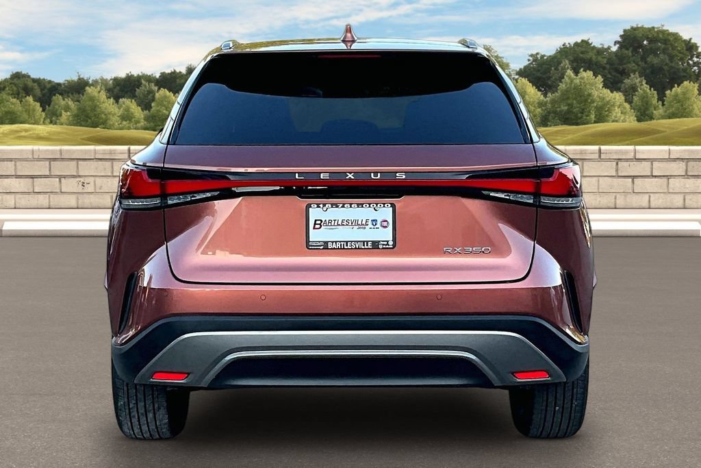 Used 2025 Lexus RX 350 Premium w/ Convenience Package FWD image 4