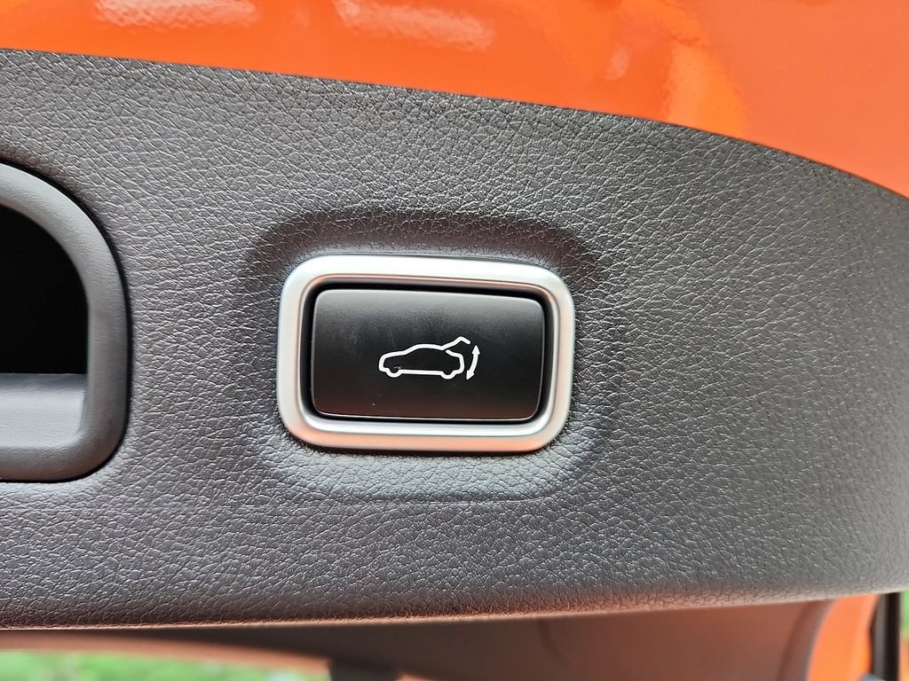 Used 2020 Kia Stinger GT2 AWD/4WD image 28