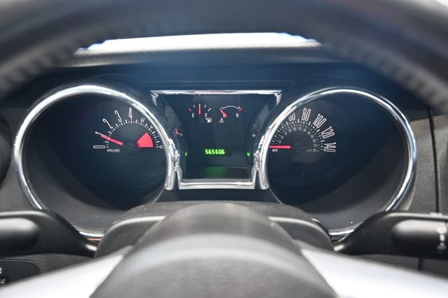 Used 2005 Ford Mustang GT Premium RWD image 24