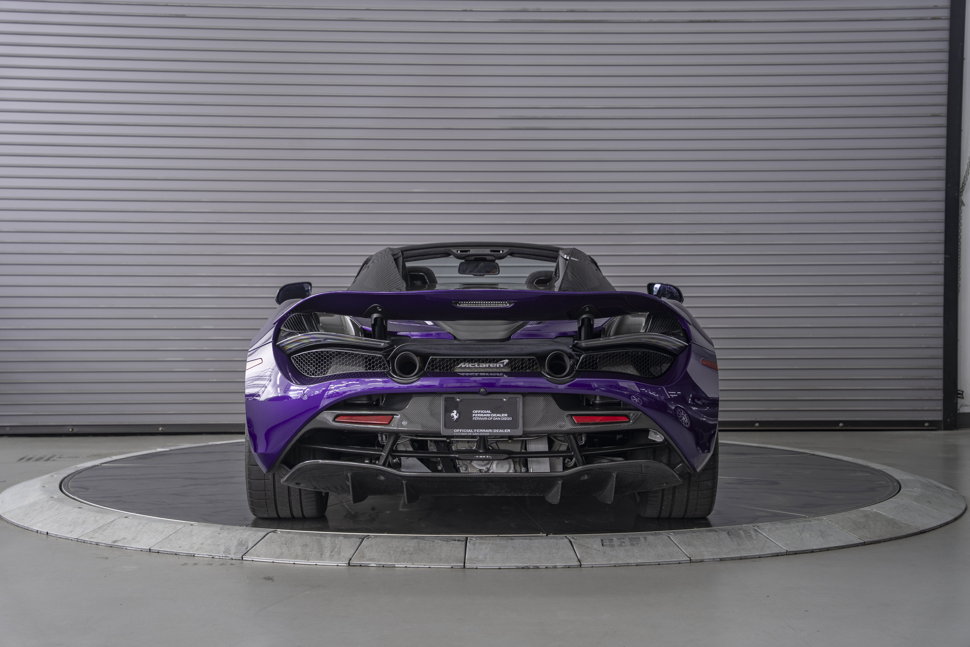 Used 2022 McLaren 720S Spider RWD image 4
