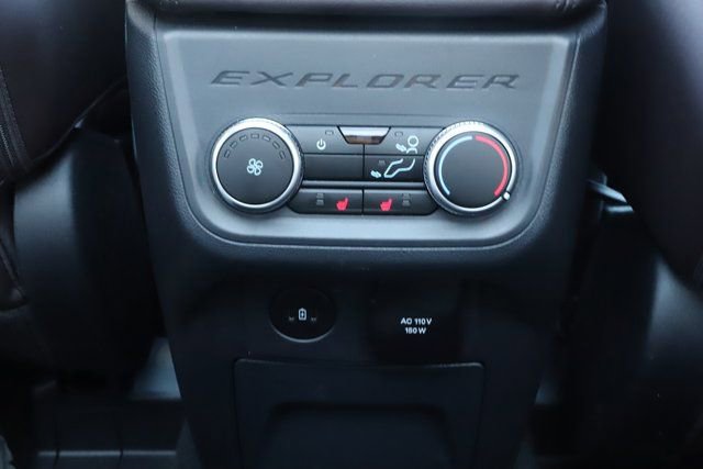 Used 2025 Ford Explorer Platinum w/ LUX Leather Package image 20