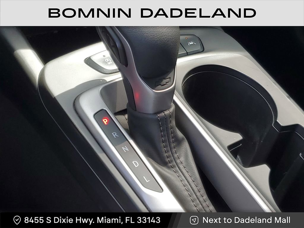 Used 2025 Chevrolet Trax LS image 25