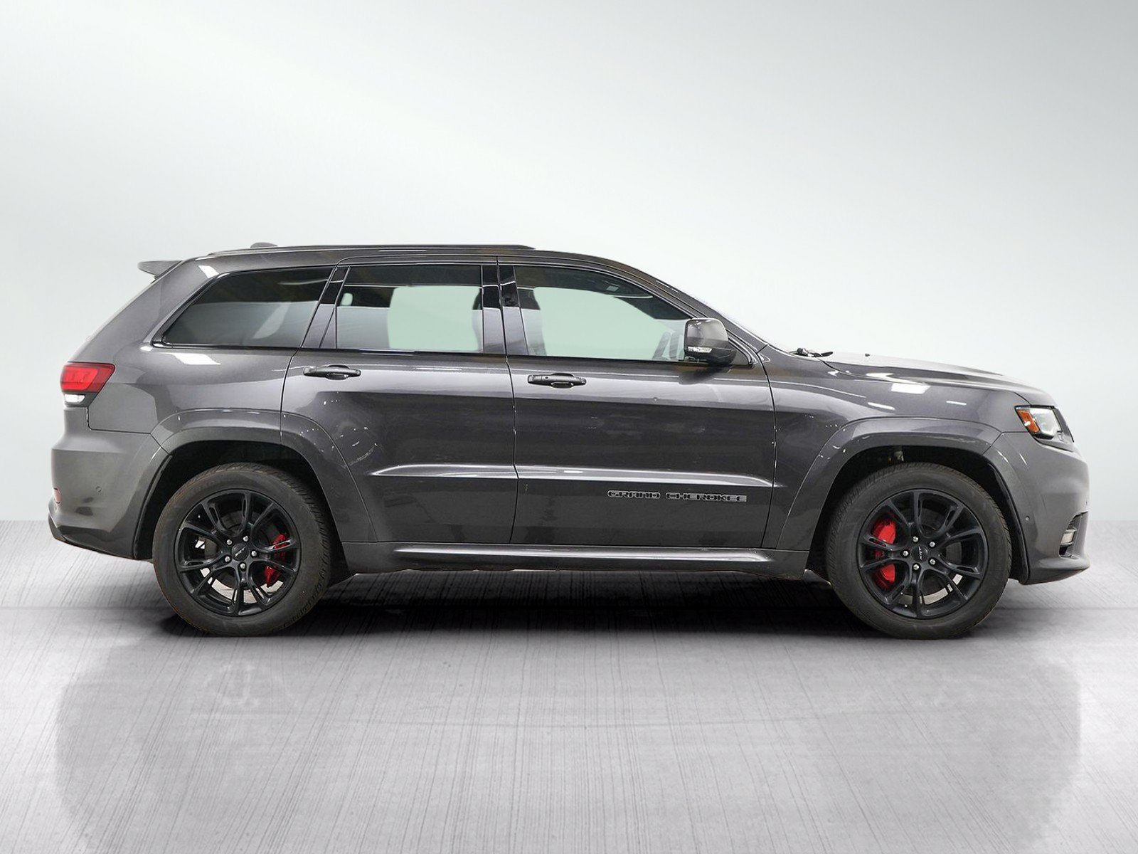 Used 2017 Jeep Grand Cherokee SRT AWD/4WD image 7