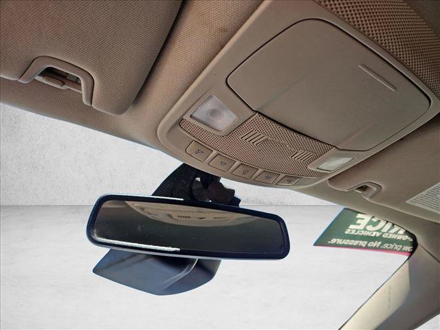 Used 2020 Ford Fusion SE FWD image 21