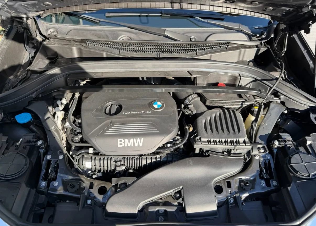 Used 2018 BMW X1 sDrive28i image 9