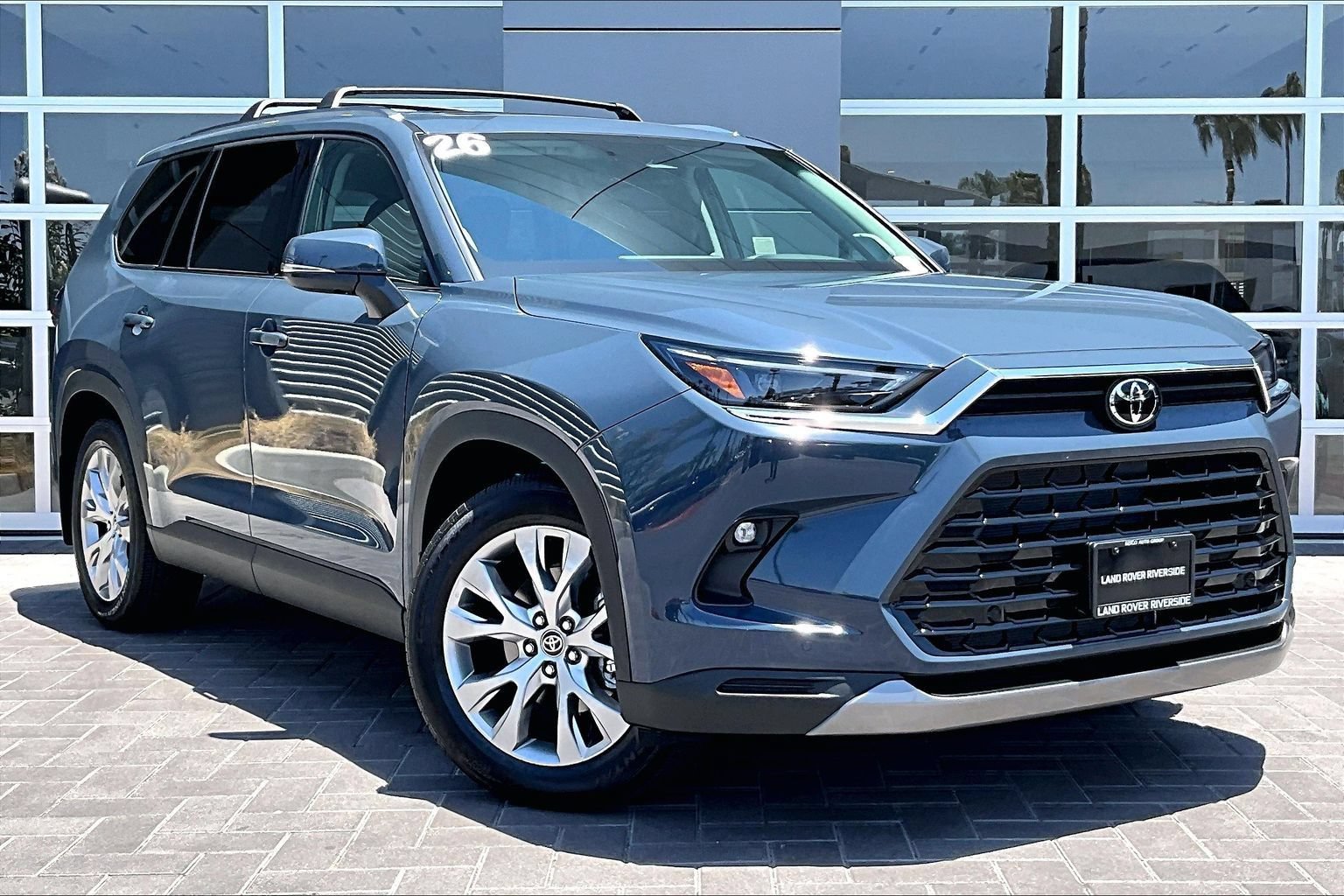 Used 2026 Toyota Grand Highlander AWD image 3