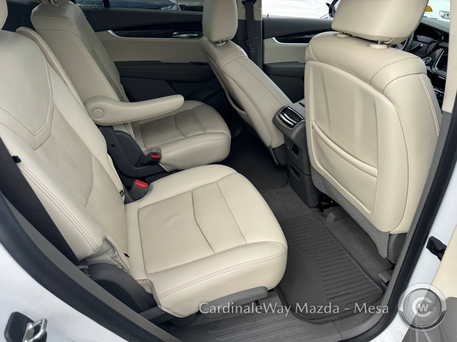 Used 2021 Cadillac XT6 Premium Luxury FWD image 29