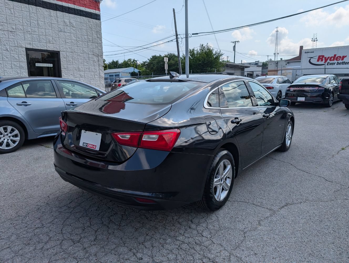 Used 2023 Chevrolet Malibu LT FWD image 6
