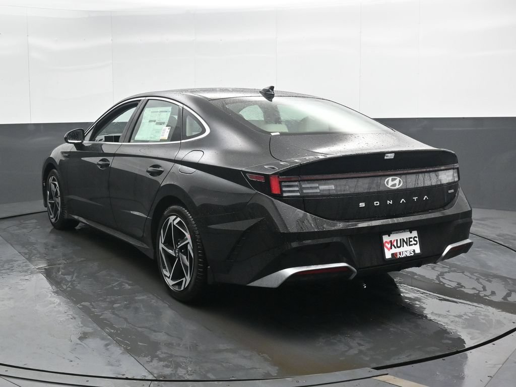 New 2026 Hyundai Sonata SEL AWD/4WD image 10