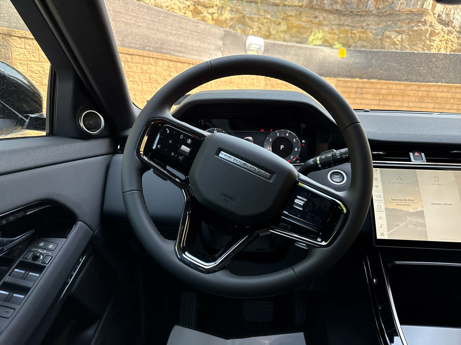 New 2026 Land Rover Range Rover Evoque S image 10