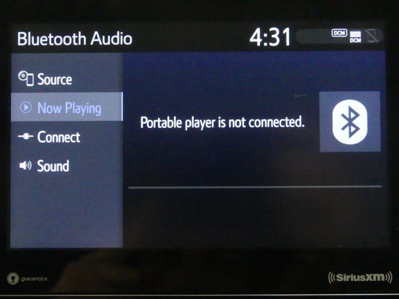 Used 2023 Toyota Camry SE image 9