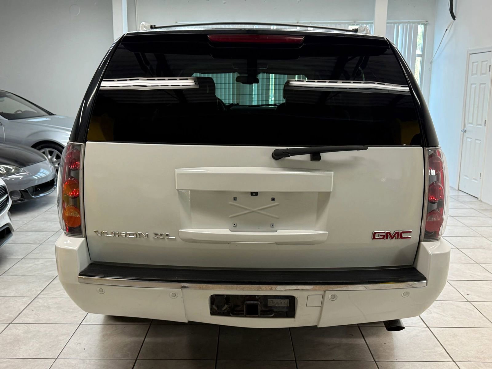 Used 2007 GMC Yukon XL Denali image 8