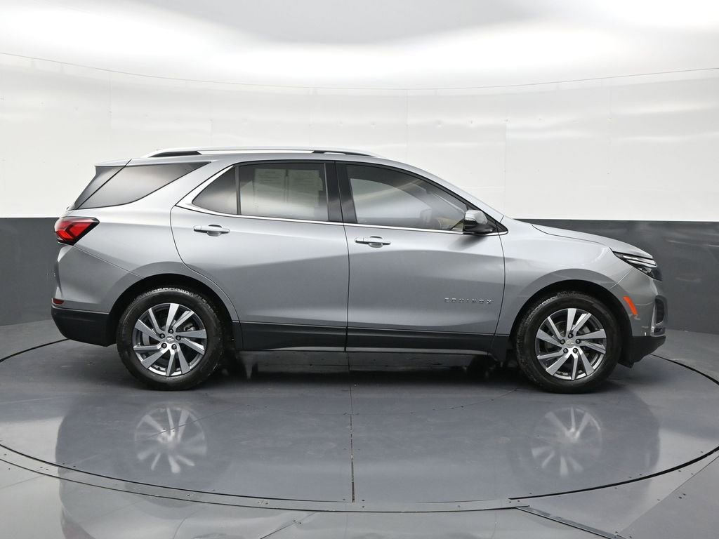 Used 2024 Chevrolet Equinox Premier image 6
