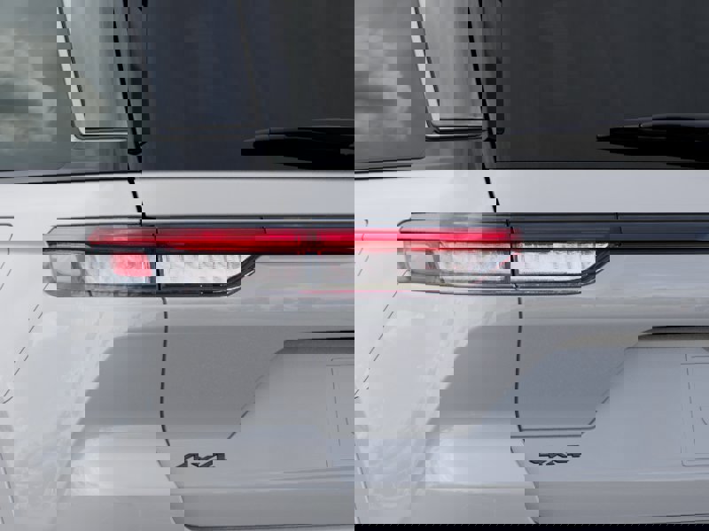 New 2026 Jeep Grand Cherokee Summit image 19