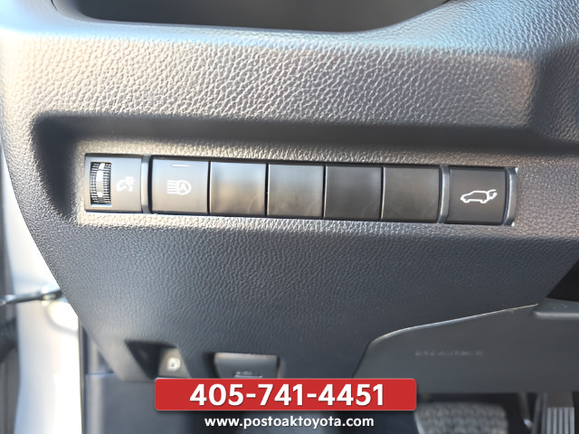 Used 2024 Toyota RAV4 XLE w/ Convenience Package AWD/4WD image 15