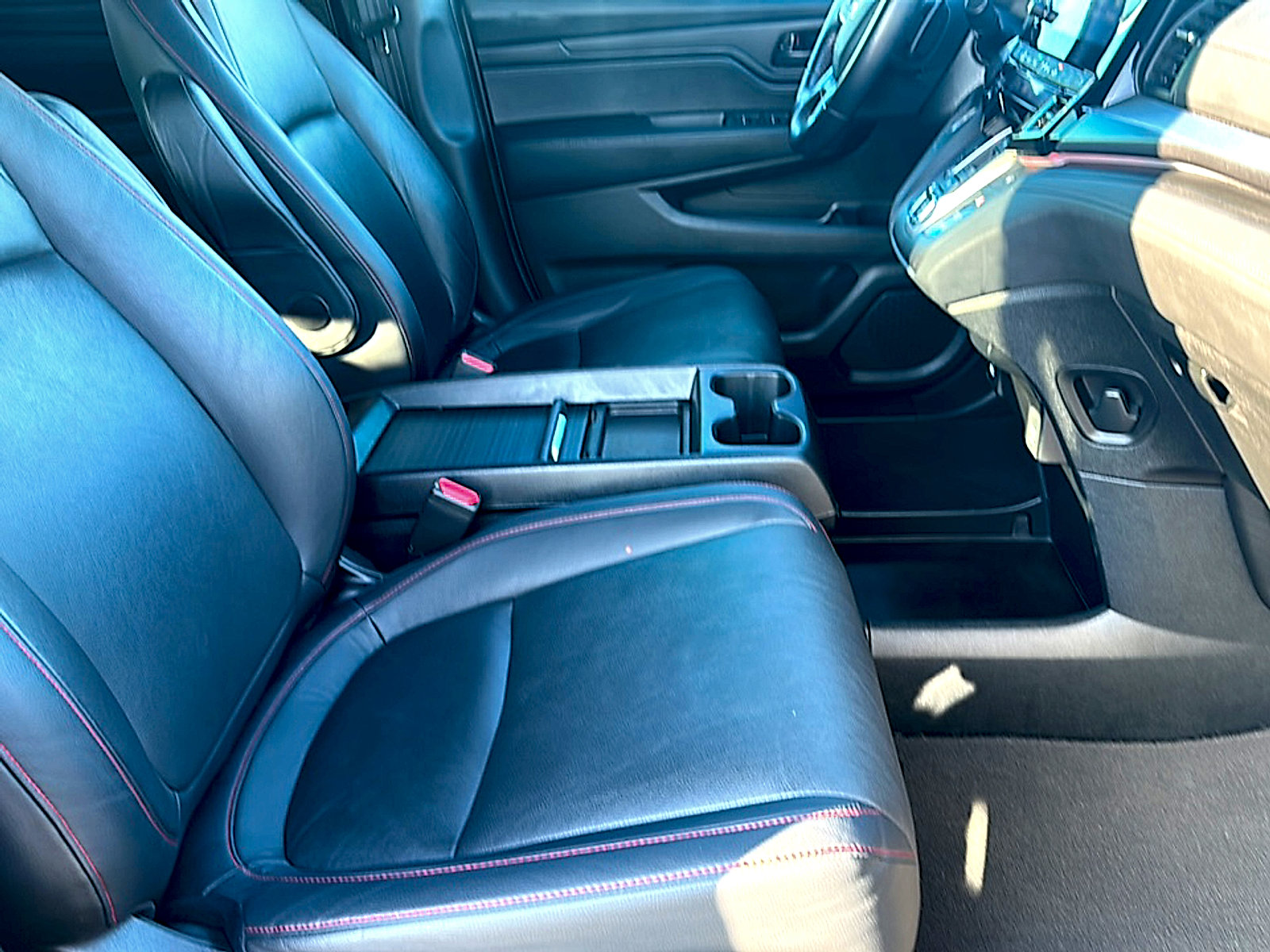 Used 2023 Honda Odyssey Sport image 24
